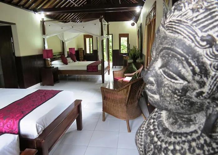 Sama's And Bed & Breakfast 3*