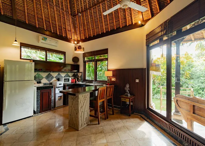 Sama's And Bed & Breakfast Ubud